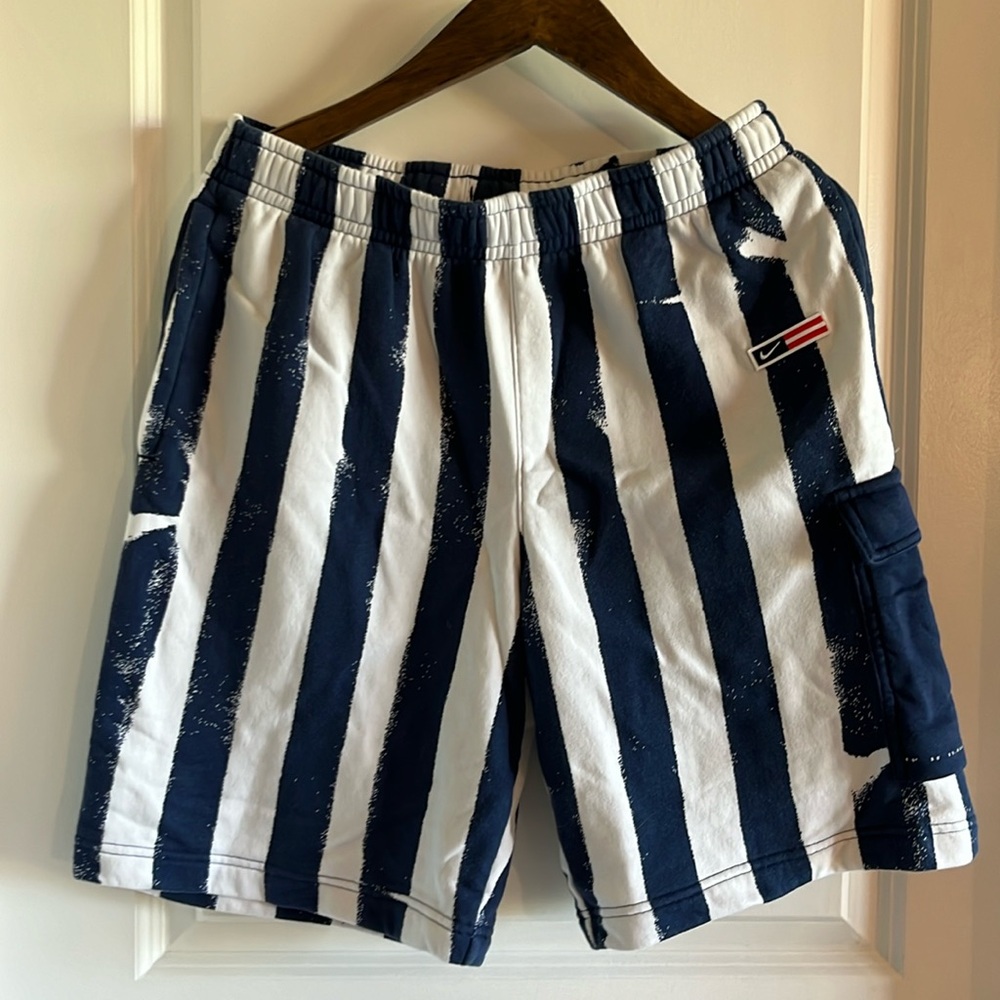 Men’s NIKE Sweat-shorts Sz.Med